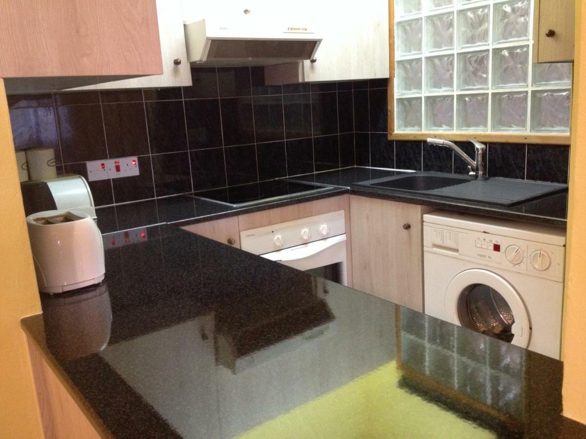 Latchi Holiday Flat Polis Buitenkant foto
